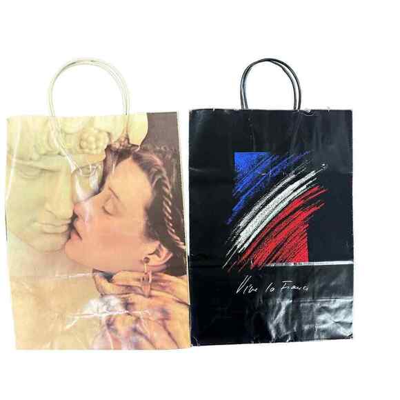2 VTG Bloomingdales Paper Bags Parfums Fendi Sheila Metzner /France Sonia Rykiel - Picture 1 of 4